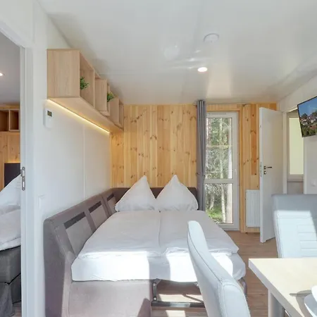 בית נופש Tiny Haus 30 Am Brombachsee פליינפילד